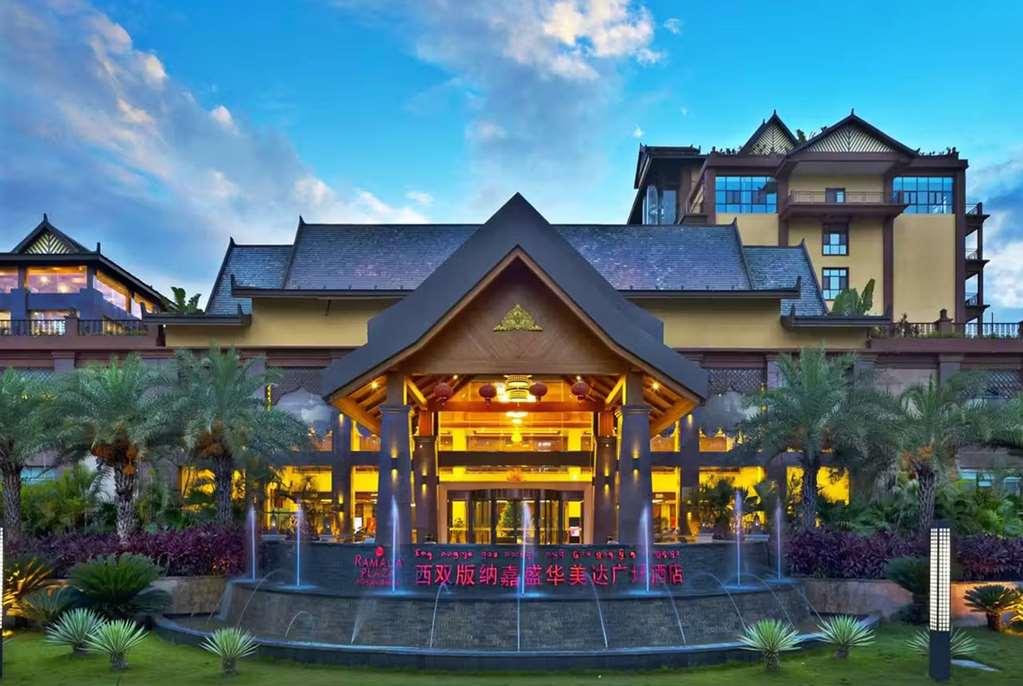 Ramada Plaza Xishuangbanna Hotel Bagian luar foto