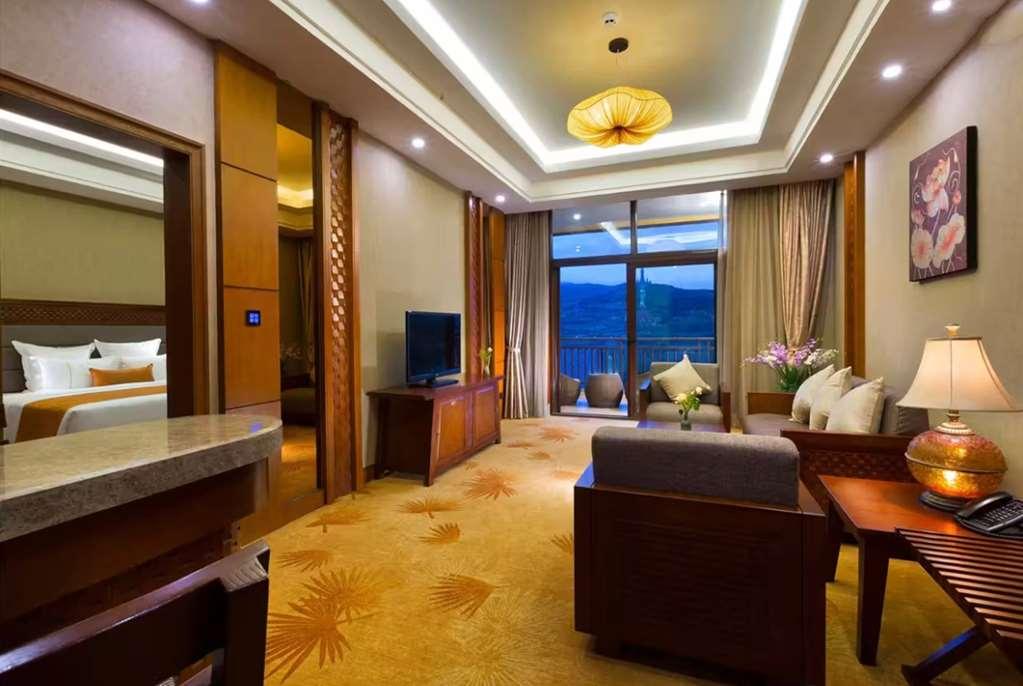 Ramada Plaza Xishuangbanna Hotel Ruang foto