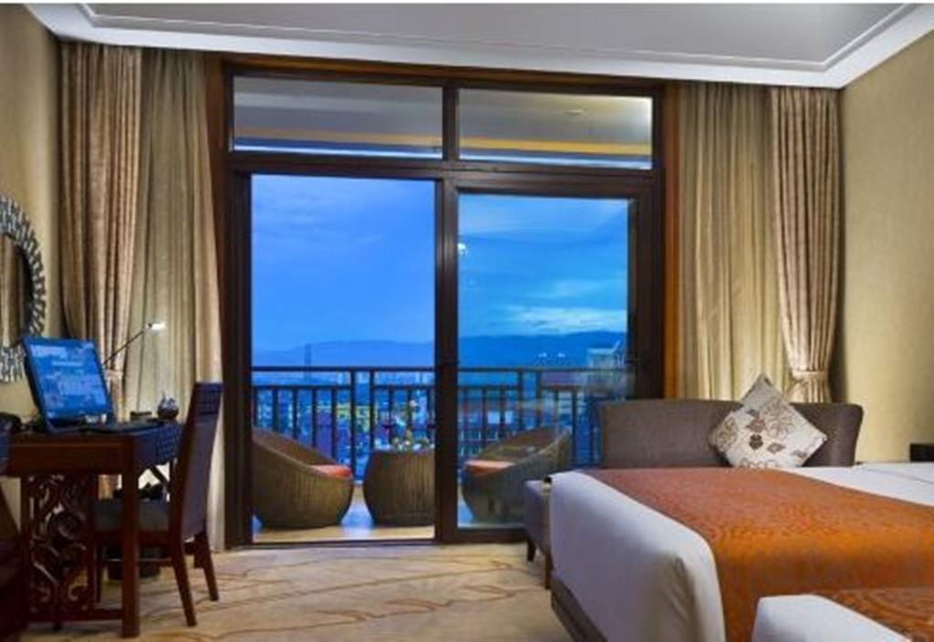 Ramada Plaza Xishuangbanna Hotel Bagian luar foto